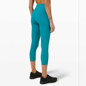 Lululemon Pace Rival High-Rise Crop 22" Size 6